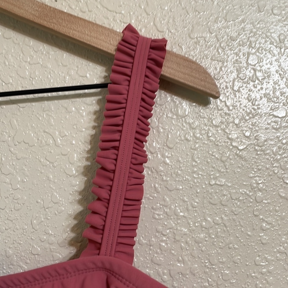 KONA Sol ruffle straps square neck swimsuit - Picture 3 of 10